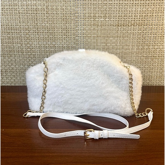 Isaac Mizrahi Handbags - Isach Mizrahi New York Winter White Faux Fur & Gold Chain Convertible Bag